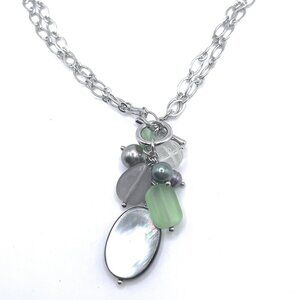 Pistachio Retired lia sophia necklace